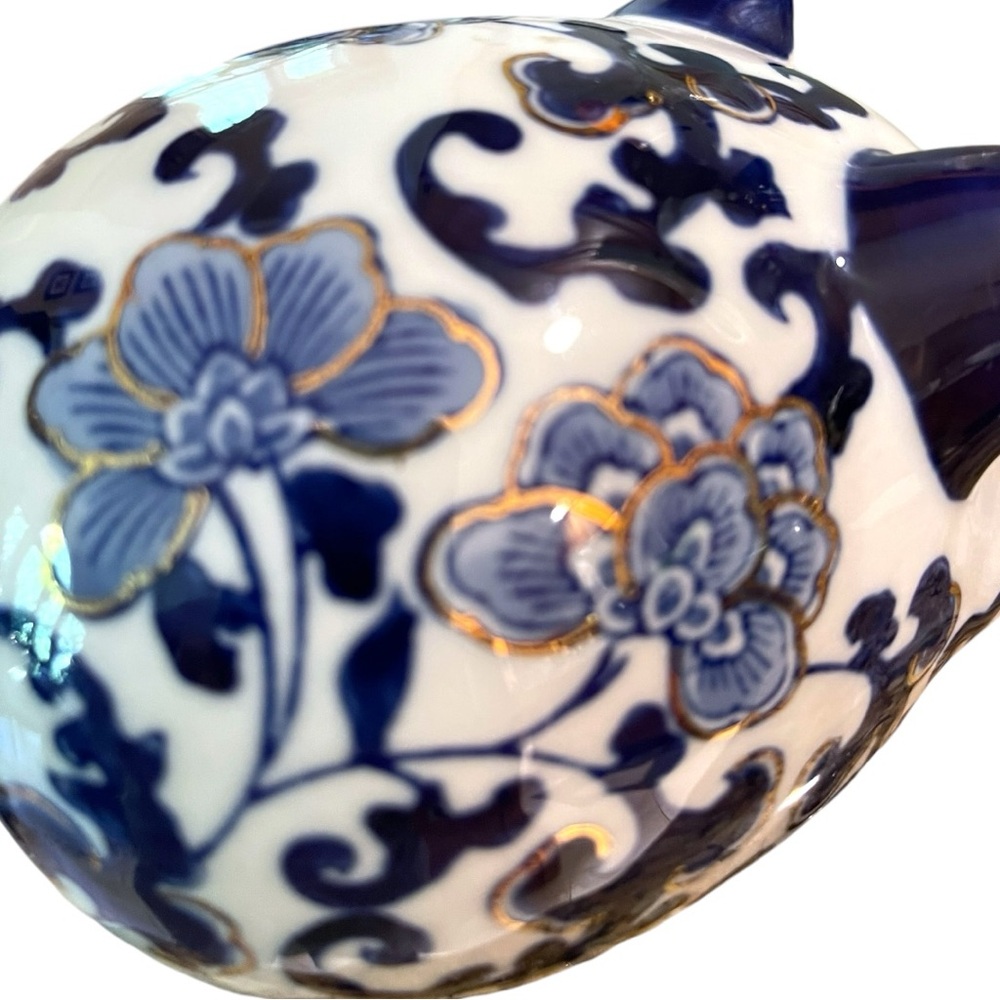 Vintage Blue & White Chinoiserie Piggy Figurine 3.5 Inches Tall - Picture 11 of 11